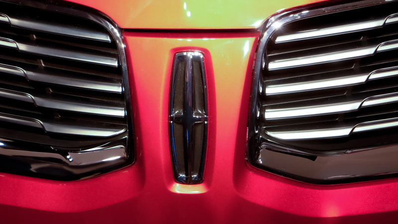 Illustration for article titled The 2016 Lincoln MKX Isn't The Lincoln We Wanted, But It's Something